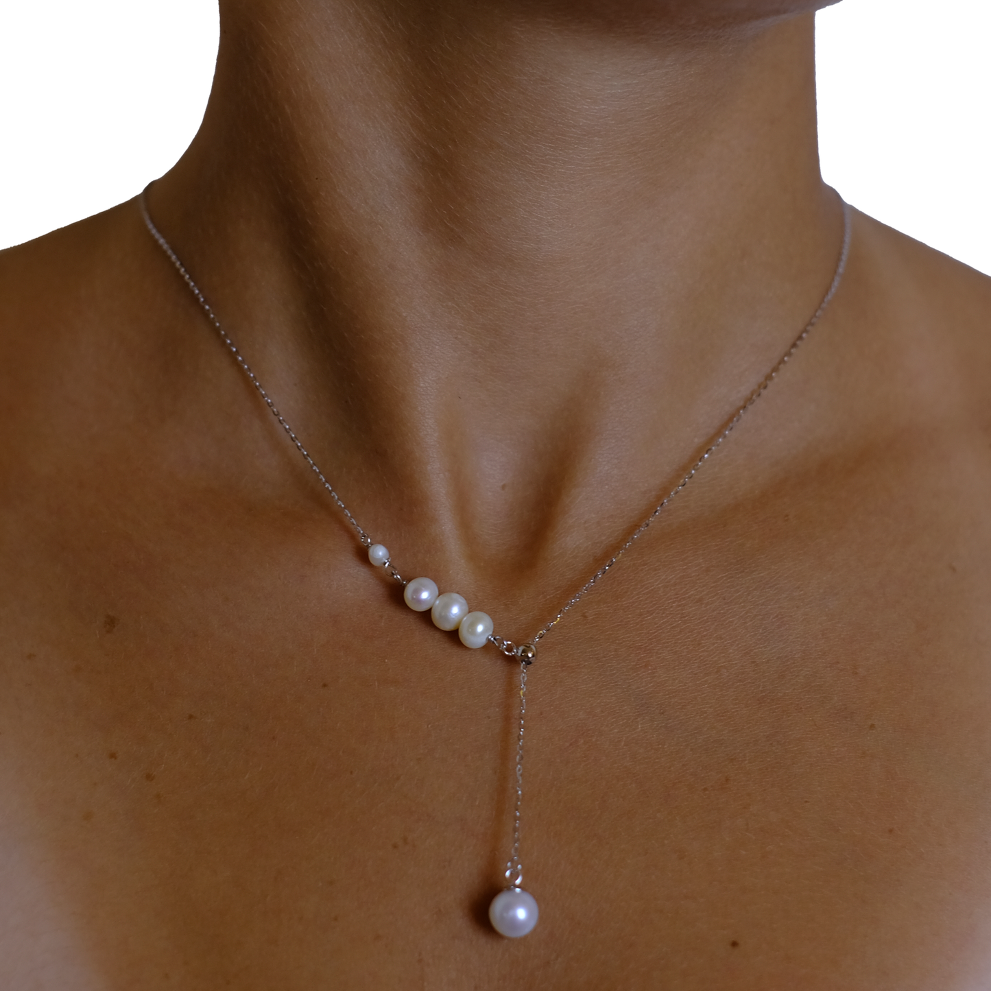 Poise Necklace