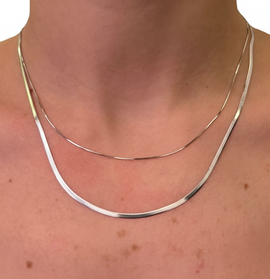 Gisele's two Necklaces